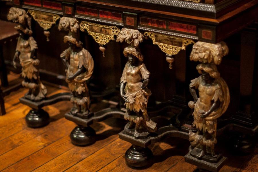 Kunstkabinet met Palissander