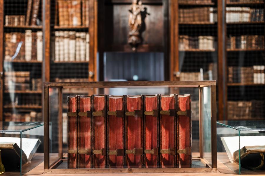 The royal Bible in five languages - Arias Montanus