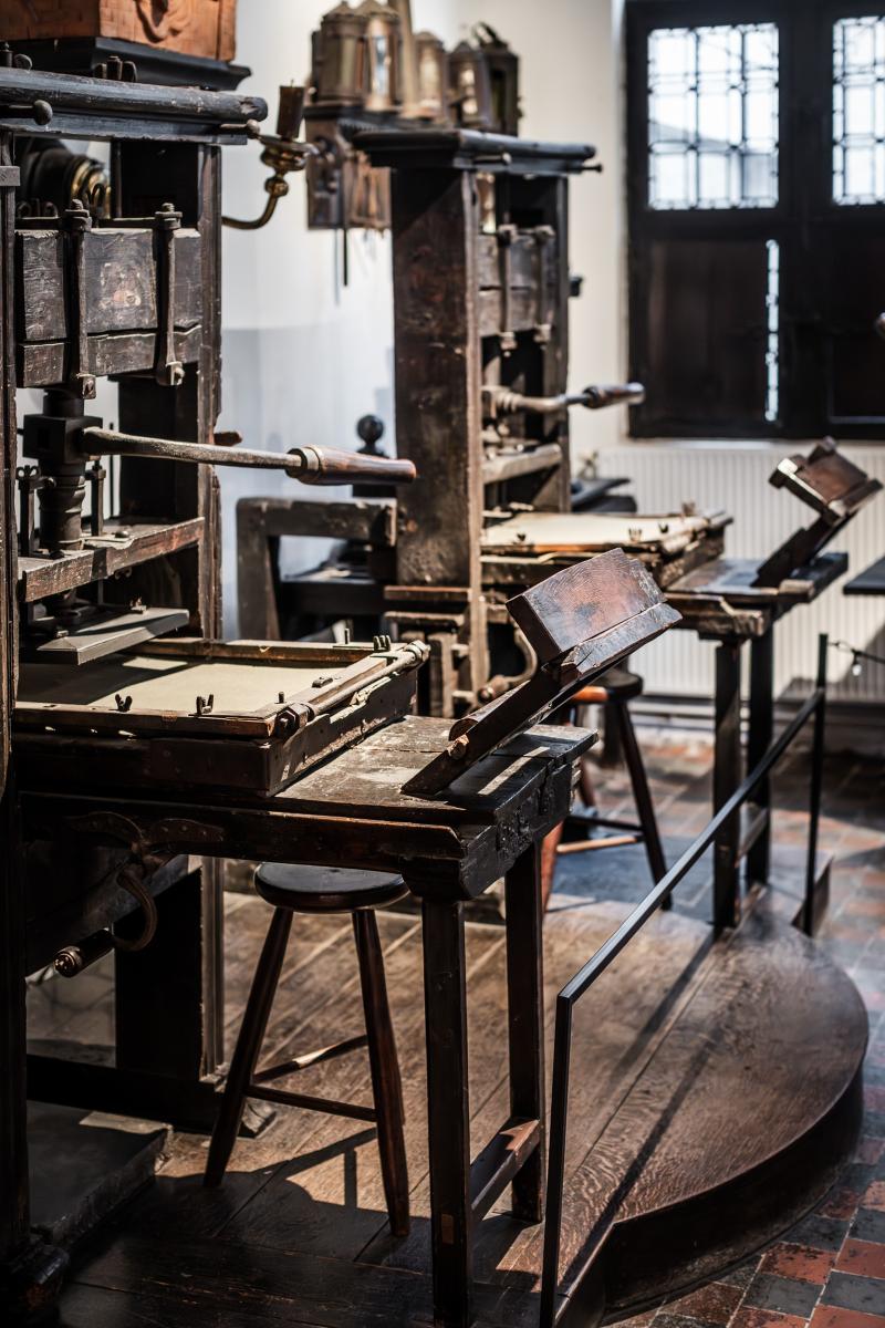 The world's two oldest printing presses